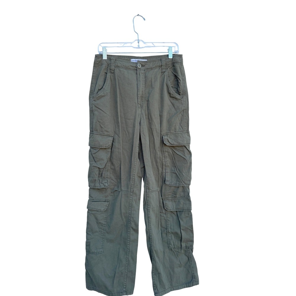 Bershka Women Olive Green Cargo Pants Utility Pockets‎ Relaxed Fit Size US 8
